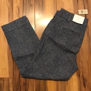 NWT - LOFT Riviera Crop Pant - 4P